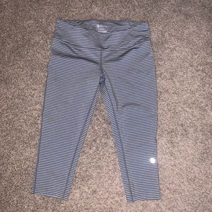 MPG sport Capri leggings